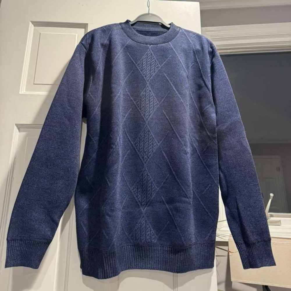 Men's Blue Sweater